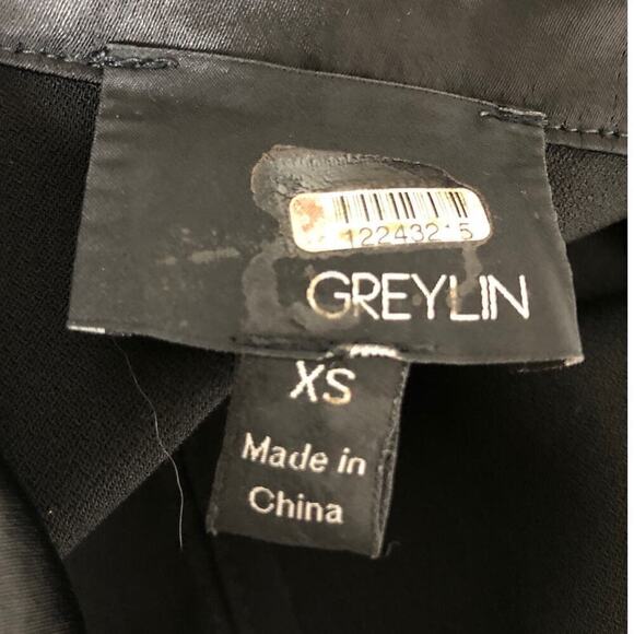 Greylin Reagan Tuxedo Jumpsuit Long Sleeve Satin Notch Collar Black Size XS - Picture 11 of 13